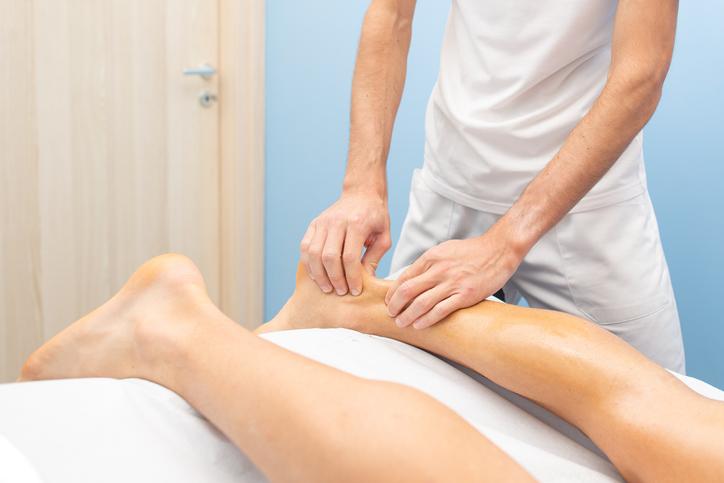 Achilles tendinitis under treatment Achilles tendinitis under treatment